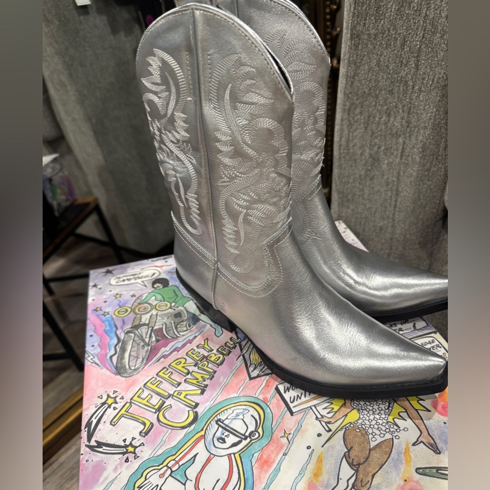 Jeffrey Campbell Dagget Western Silver Boot - Picture 4 of 5